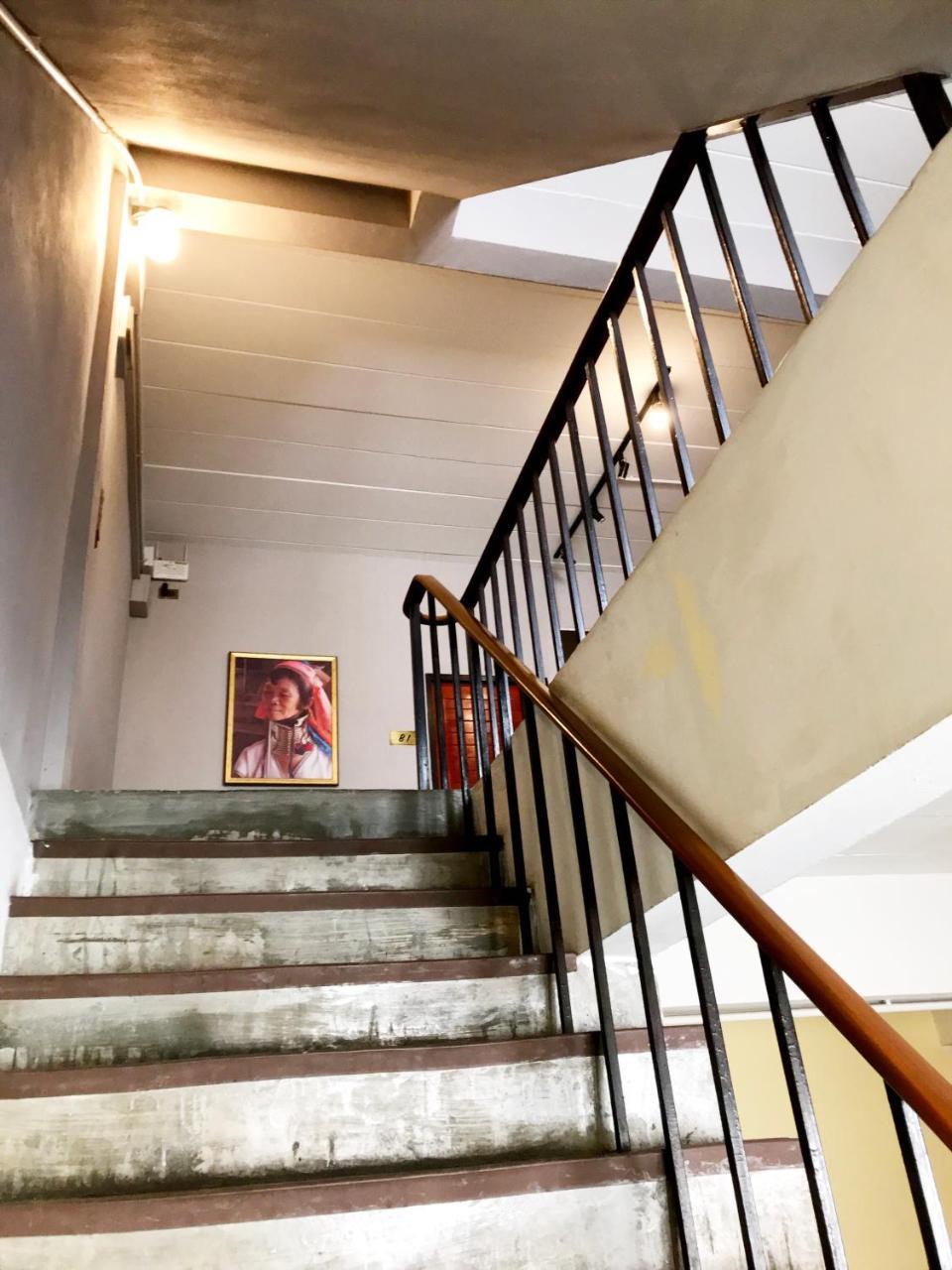 Bed and Breakfast Manon Sleepeatdrink Chiang Mai Exterior foto